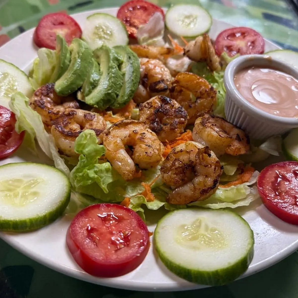 Ensalada de Camarón Shrimp Salad