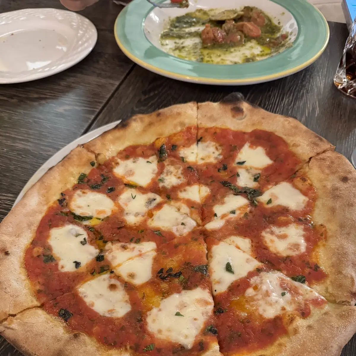Margarita Pizza