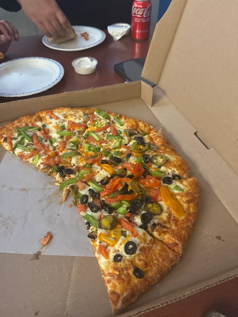Highlights, Crowsnest Pass Pizza