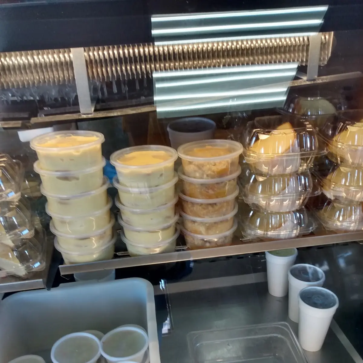 Peach Cobbler Pound Cake Banana Pudding