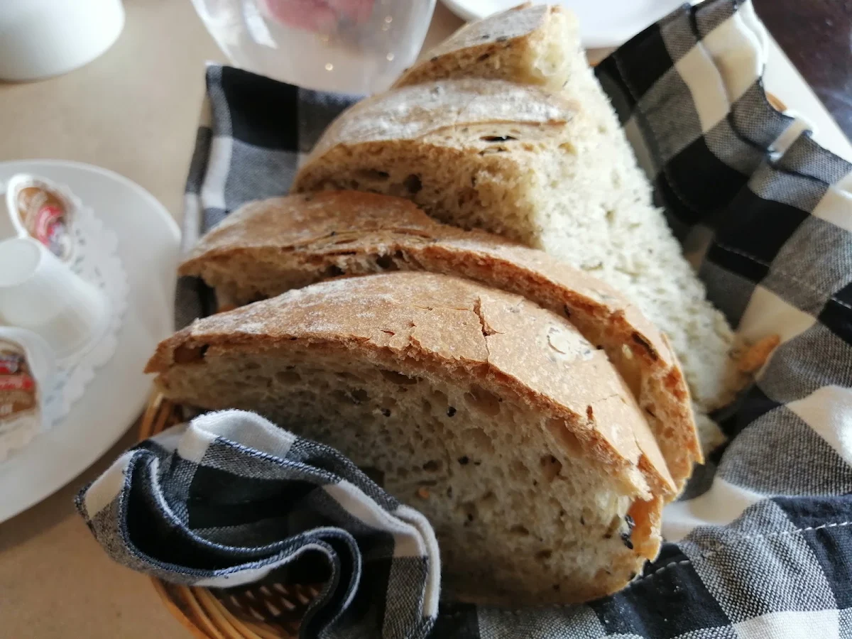 Olive Bread, Fellini's - classic Italian cucina