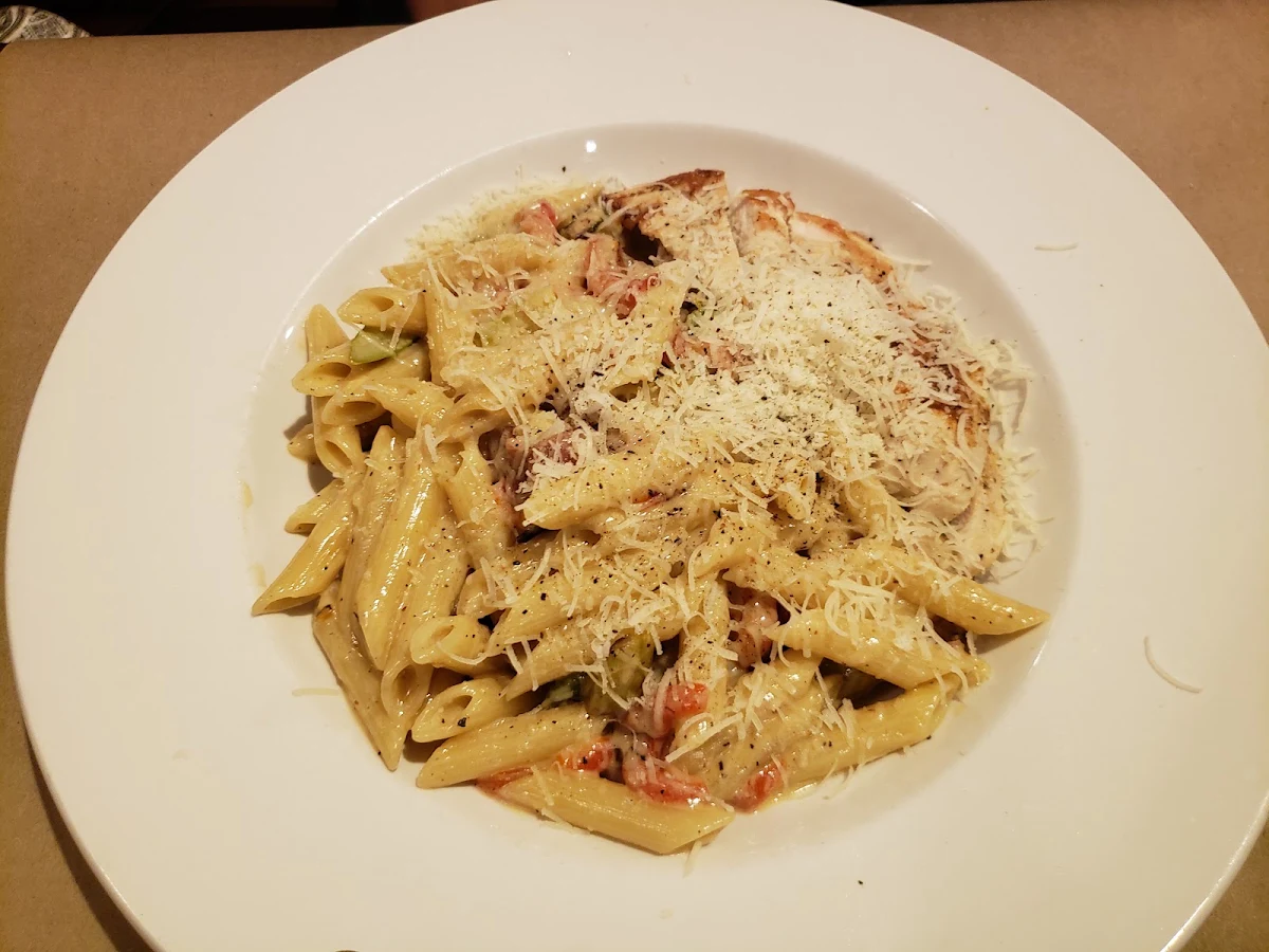 Penne Fellini, Fellini's - classic Italian cucina