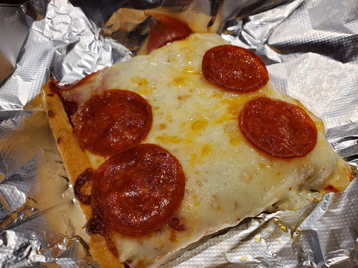 Sicilian Pizza with Peperoni