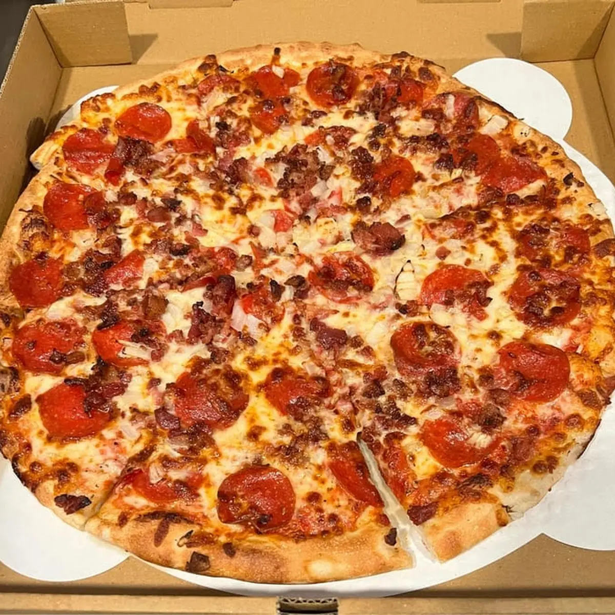 Meat Lovers Pizza (18" X-Large)