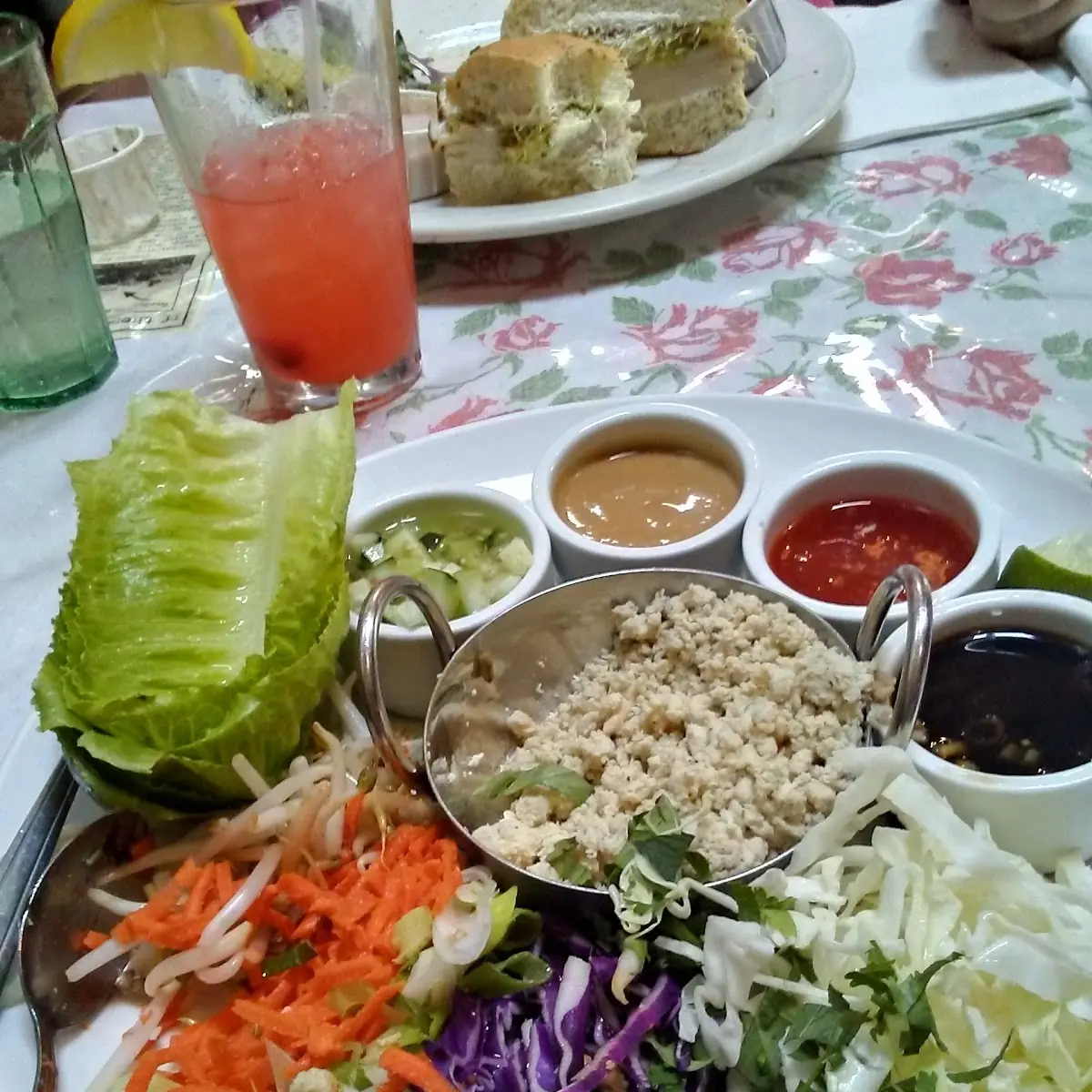 Thai Lettuce Wrap
