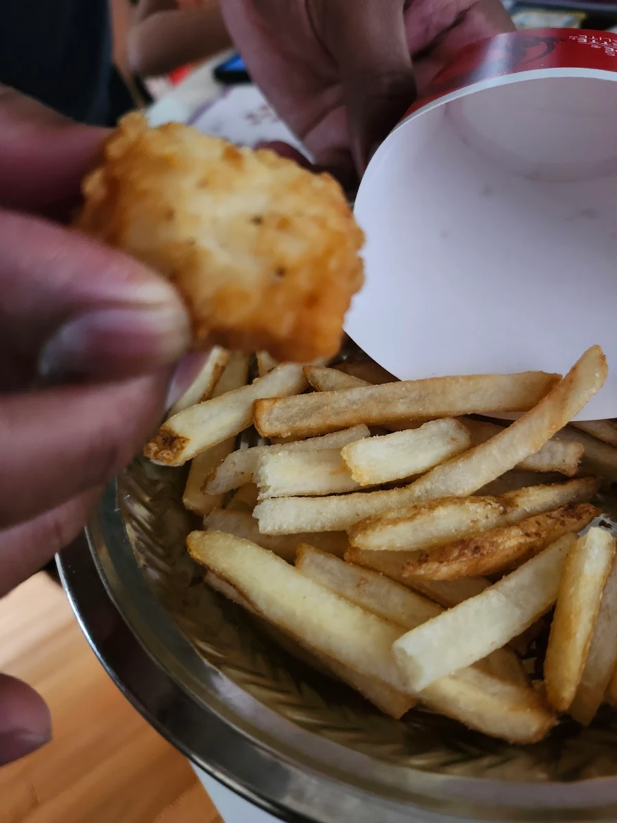 Fries with Sea Salt Cals 210-470, Wendy's