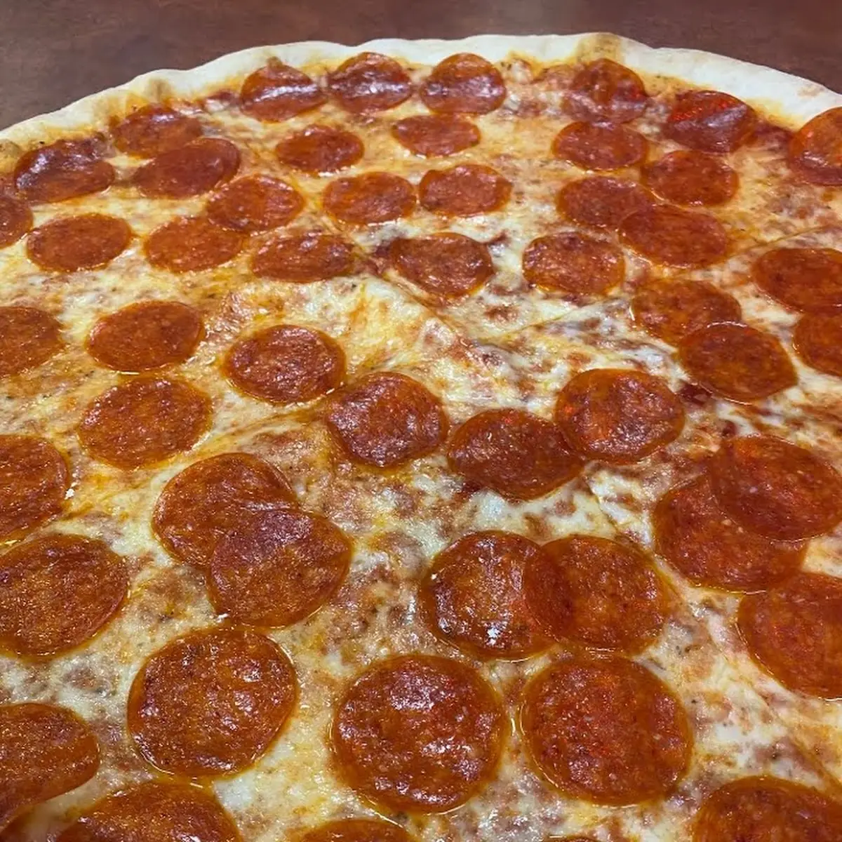 Large Pepperoni Pizza