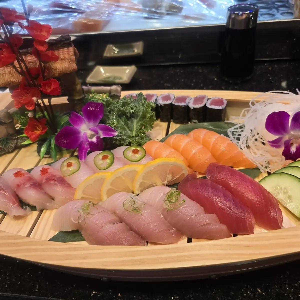Sashimi Deluxe