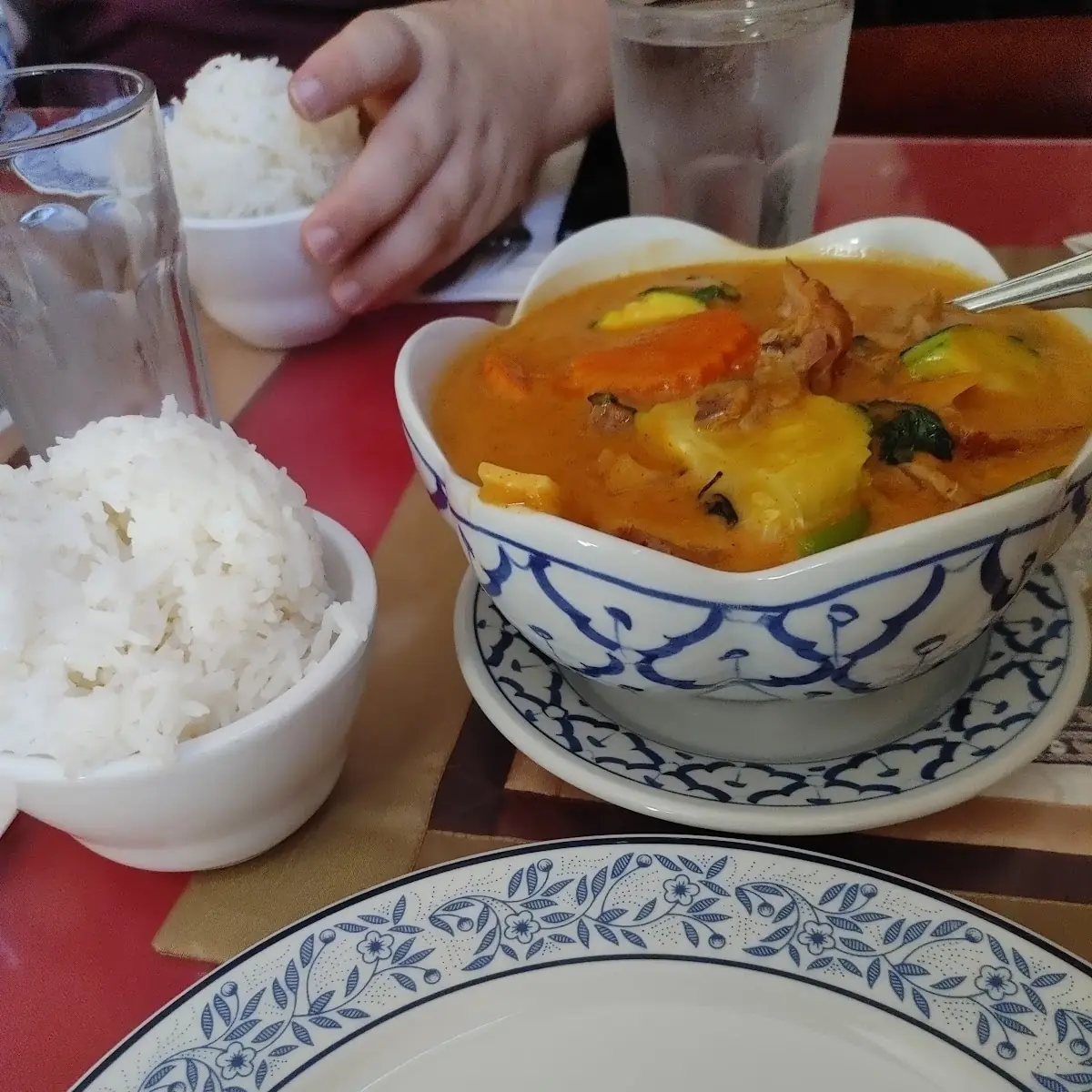 Red Curry Duck with Steamed Rice