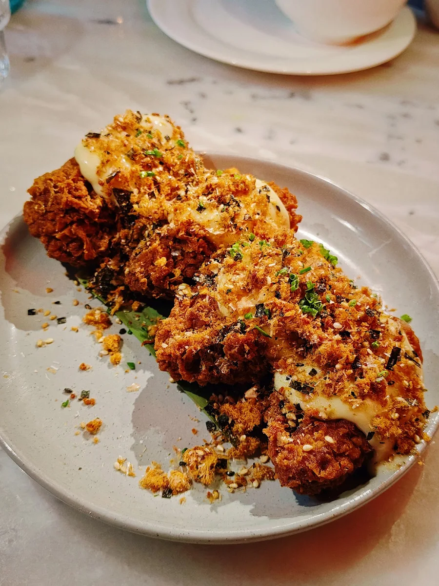 E6 Flossy Fried Chicken 4pcs