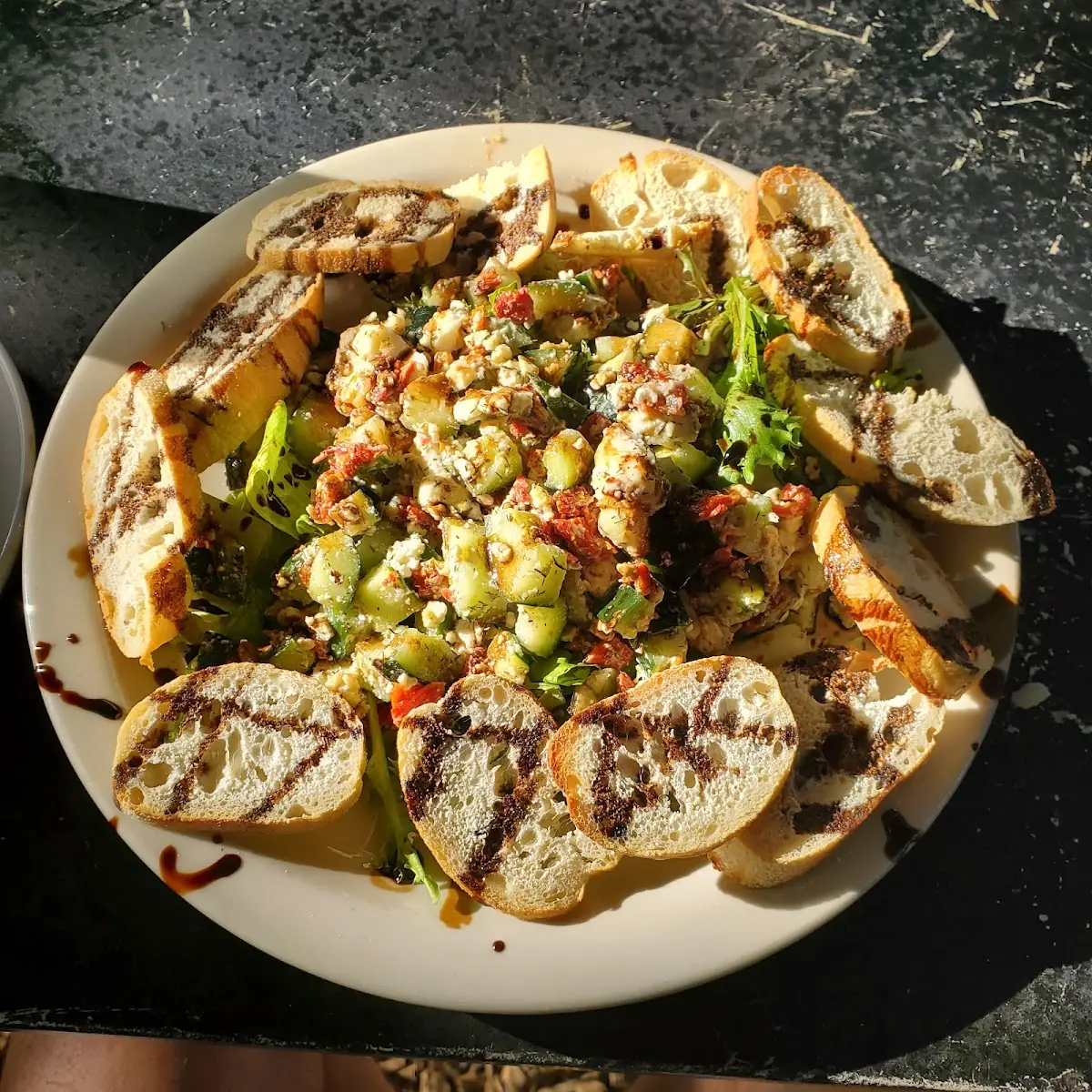 Grilled Chicken & Avocado