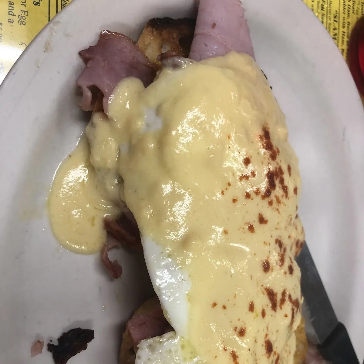 Eggs Benedict