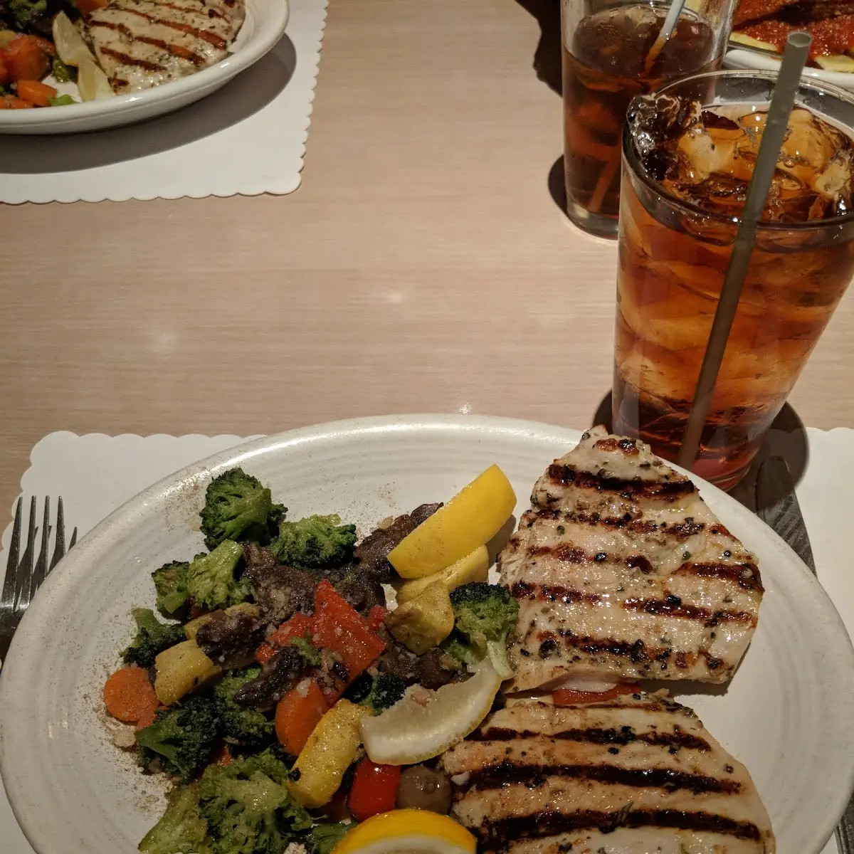 Tuscan Style Grilled Chicken and Veggies