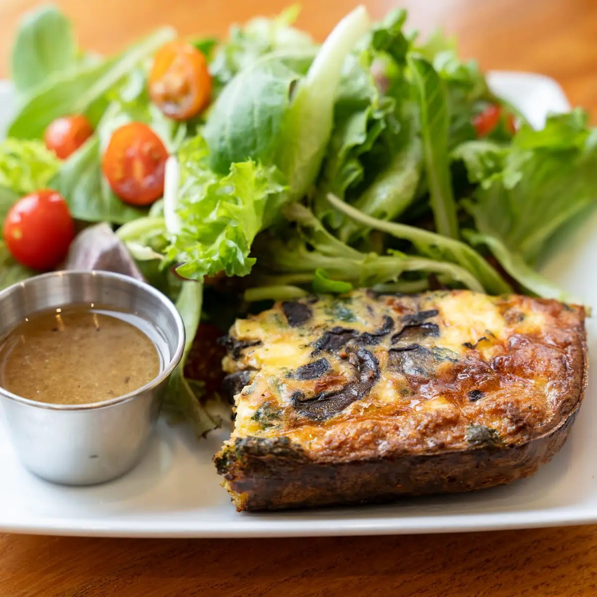 Spinach Mushroom & Goat Cheese Frittata with Side Salad