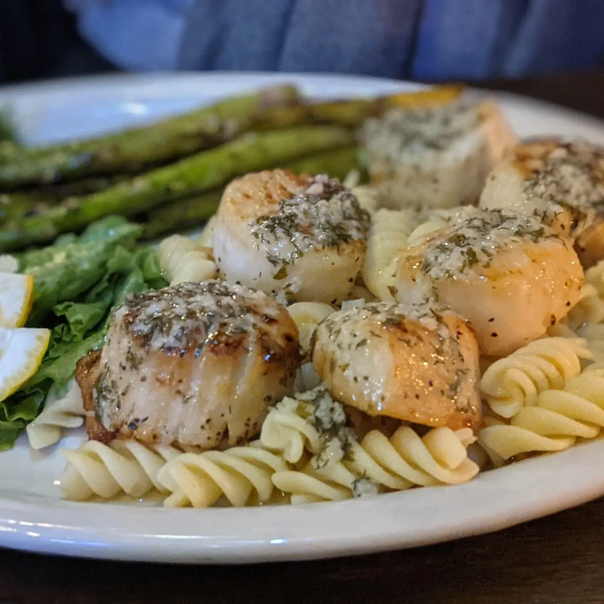 Scallops with Garlic Sauce