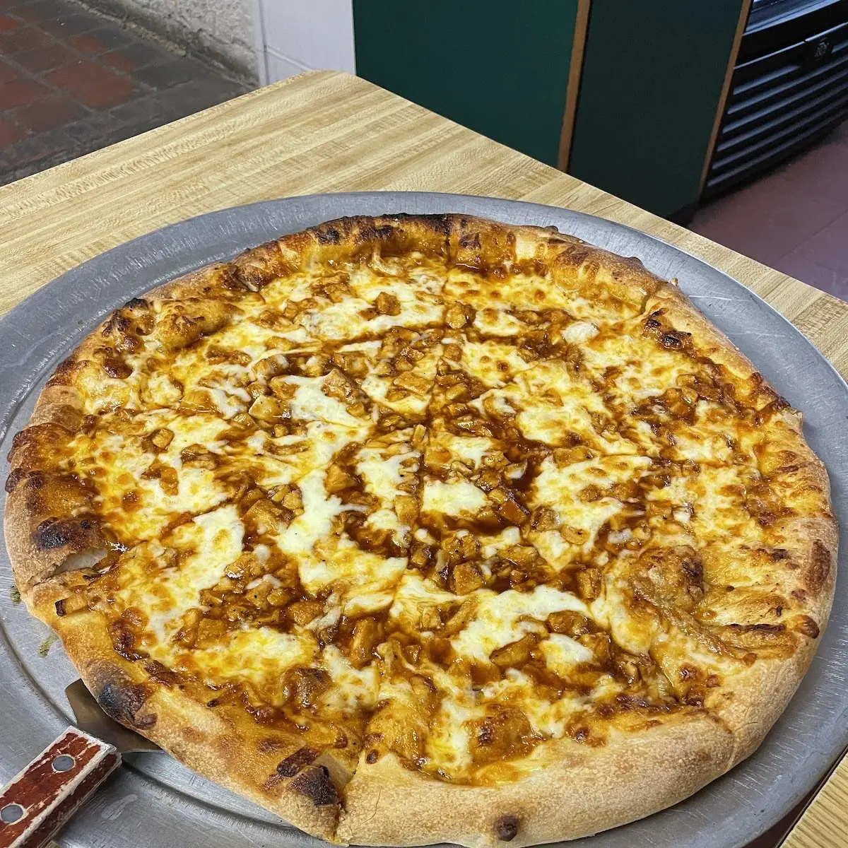 BBQ Chicken Pizza Extra Cheese