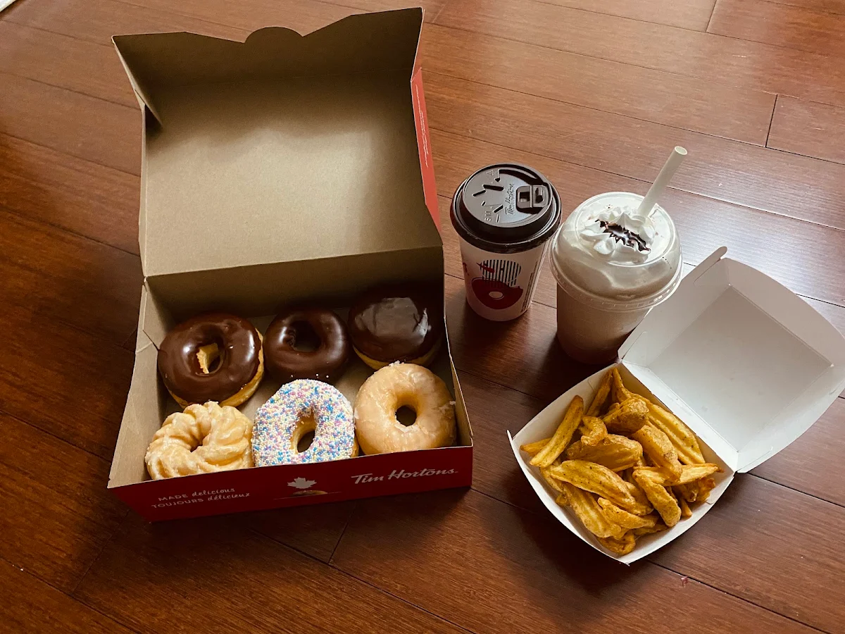Donuts, Tim Hortons