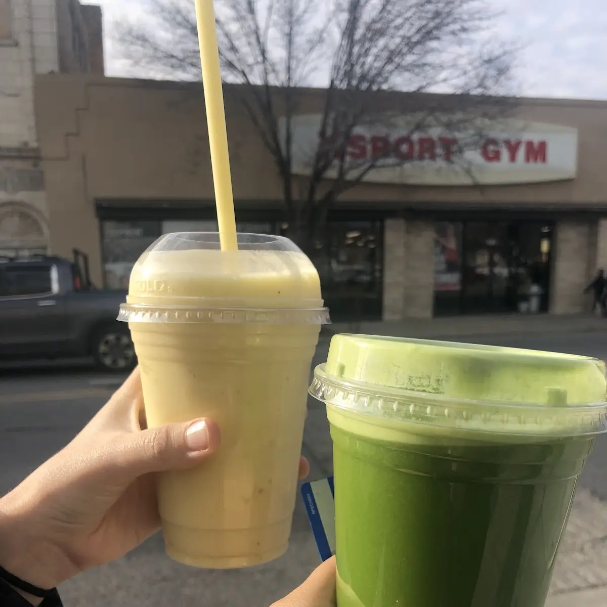 Mango Pineapple Smoothie