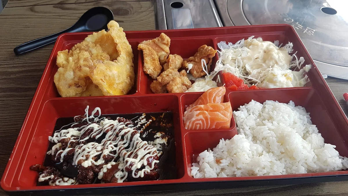 Roku Deluxe Bento, ROKU Sushi & Korean BBQ Bar