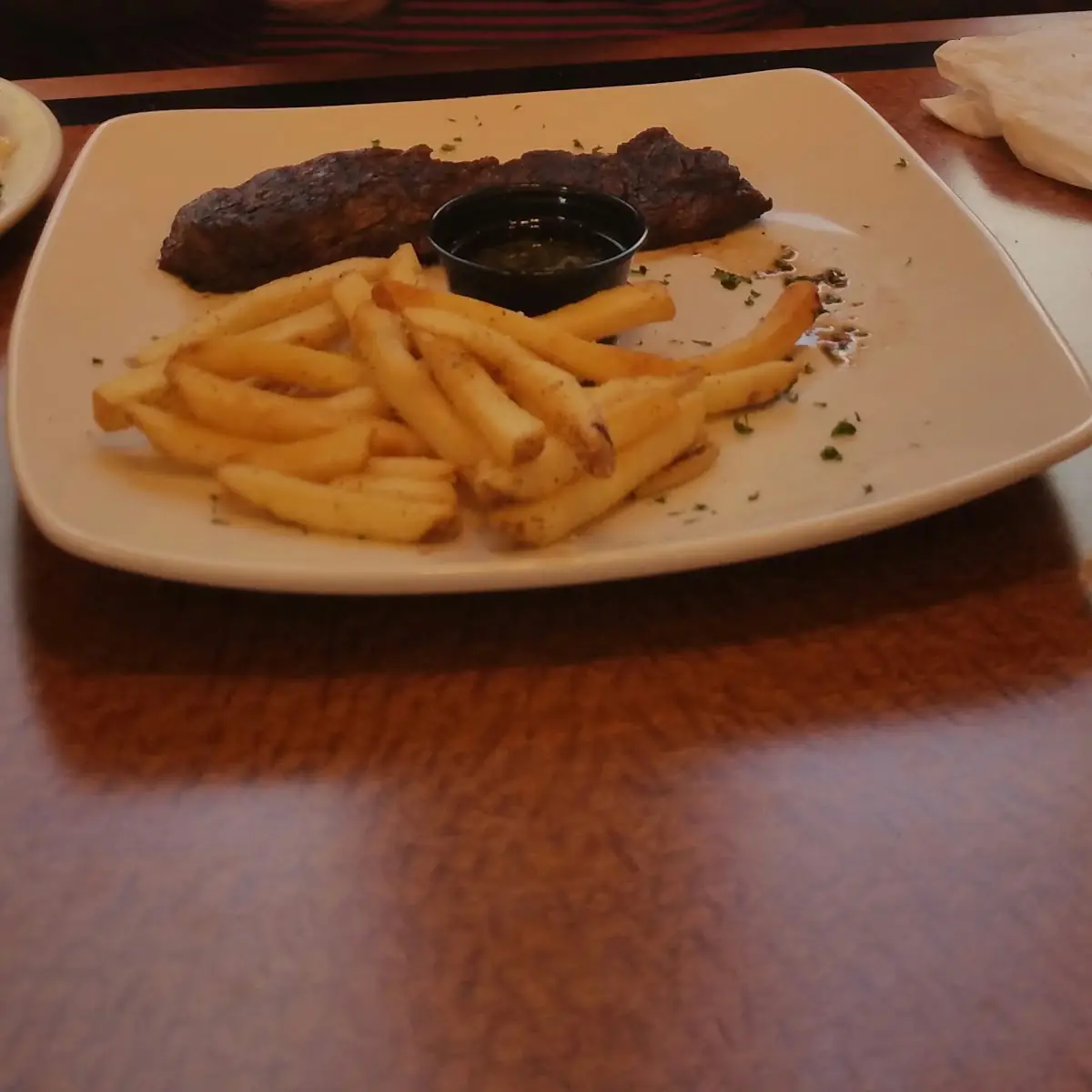 Churrasco Con Papas Fritas