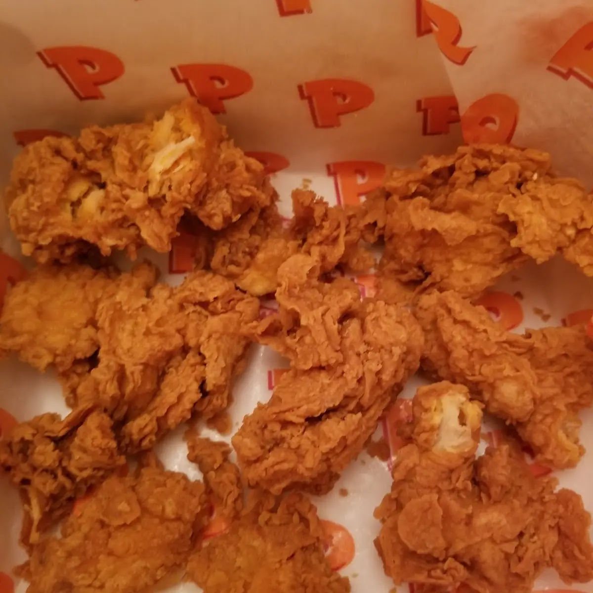 Boneless Wings Hot Mess