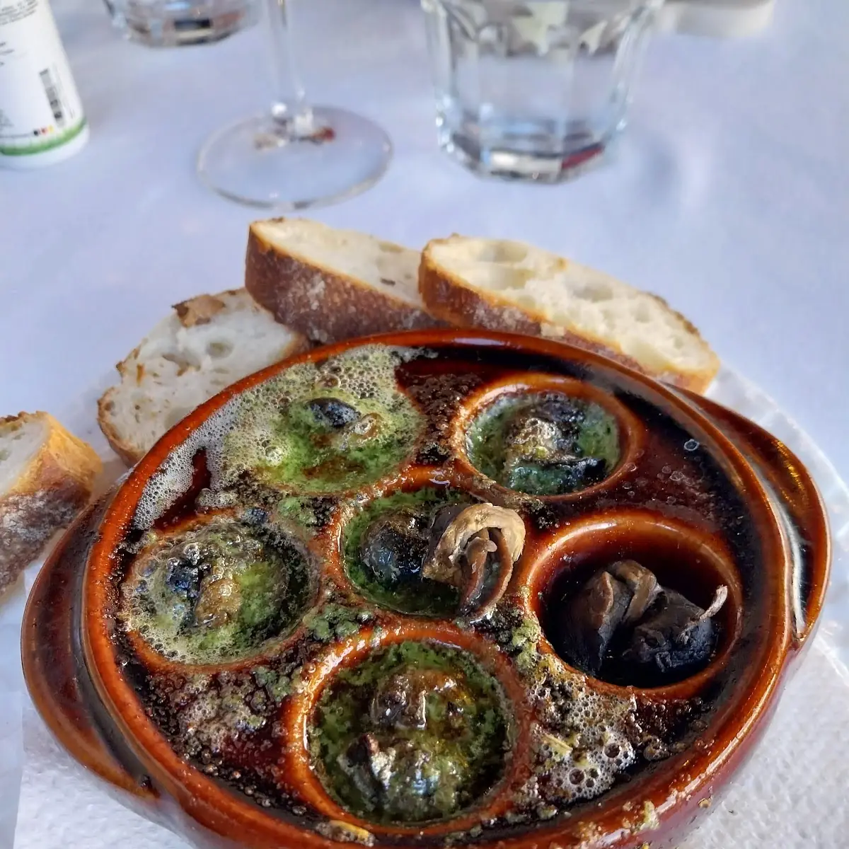 Escargots in Garlic