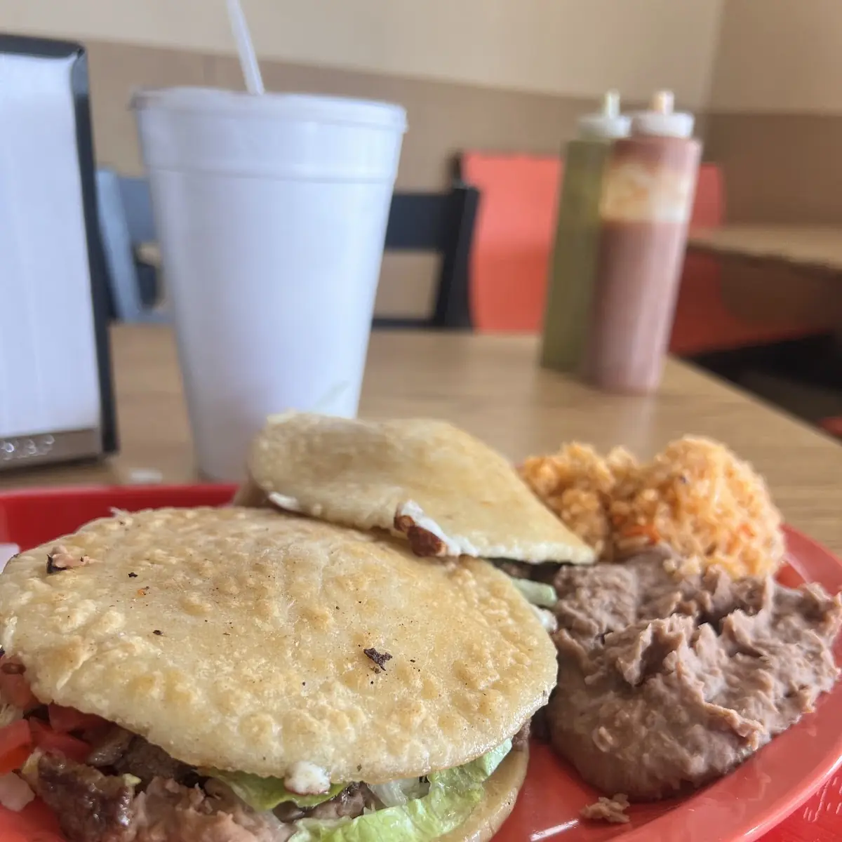 Gordita Plate