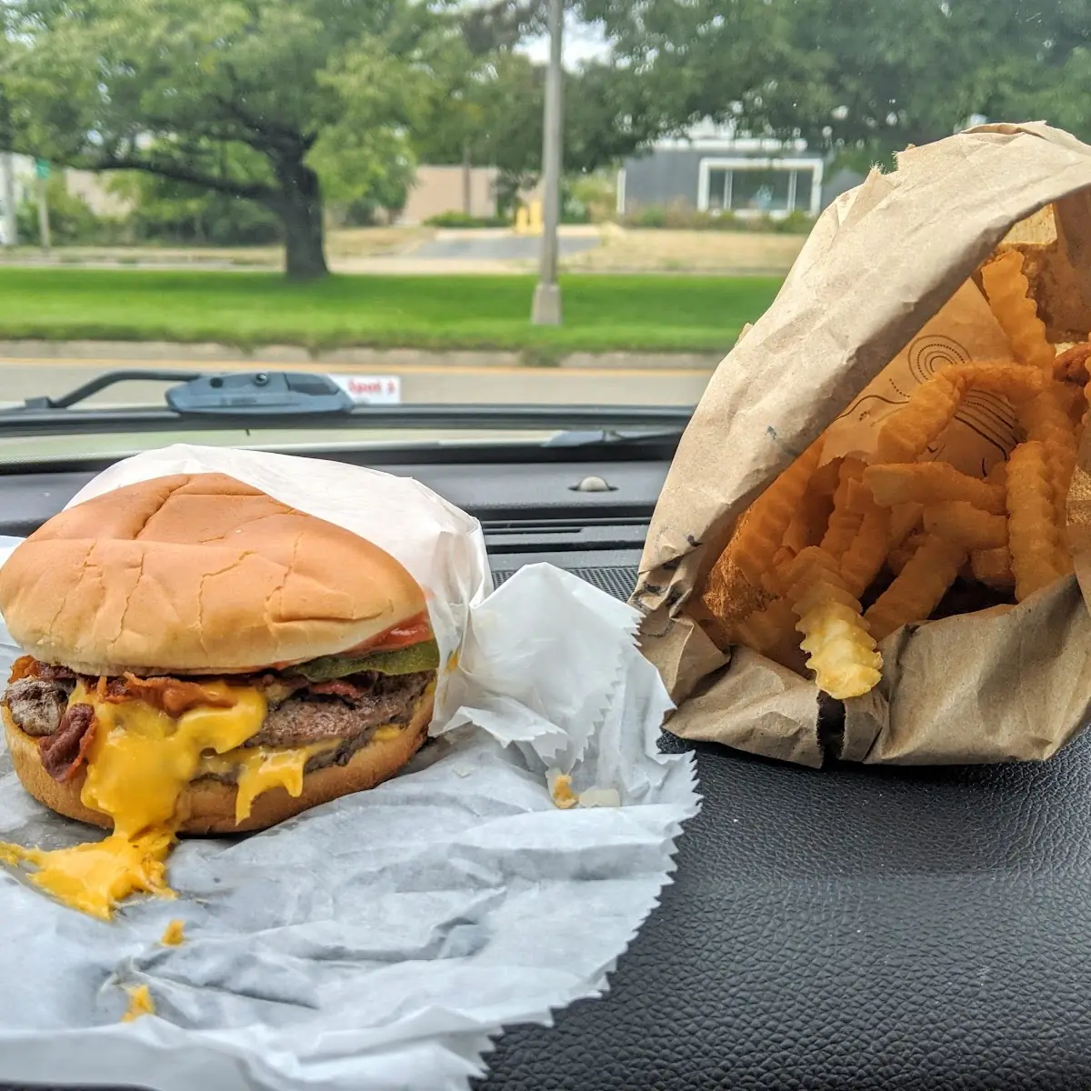 Triple Bacon Cheeseburger