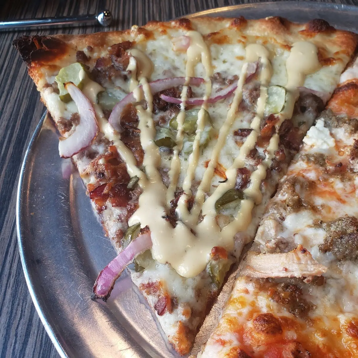 Bacon Cheeseburger Pizza