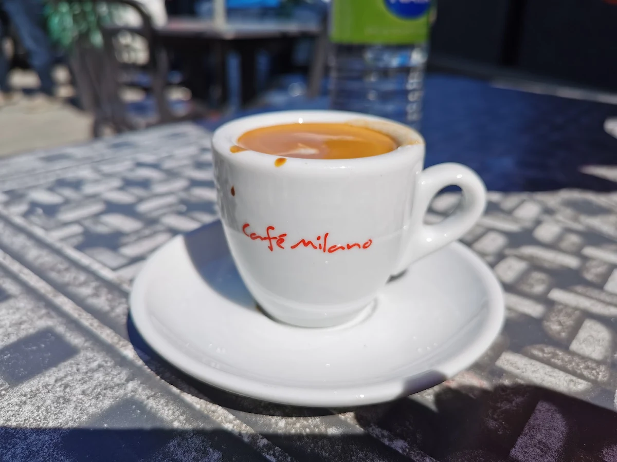 Americano Coffee, Café Milano Montréal