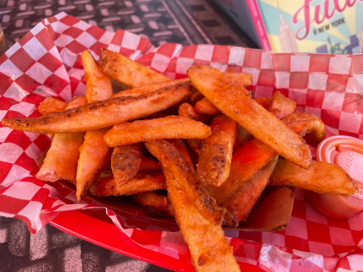 Frites Fries, Café Milano Montréal