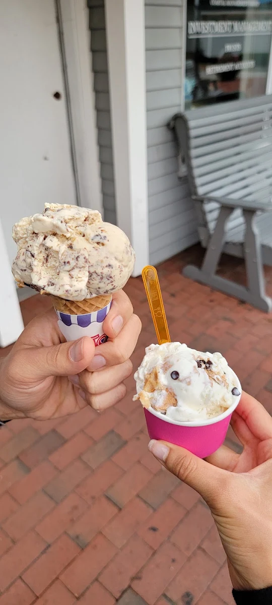 Cannoli Gelato