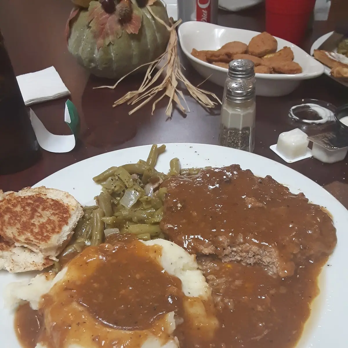 Baked Steak and Mashed Potatoes