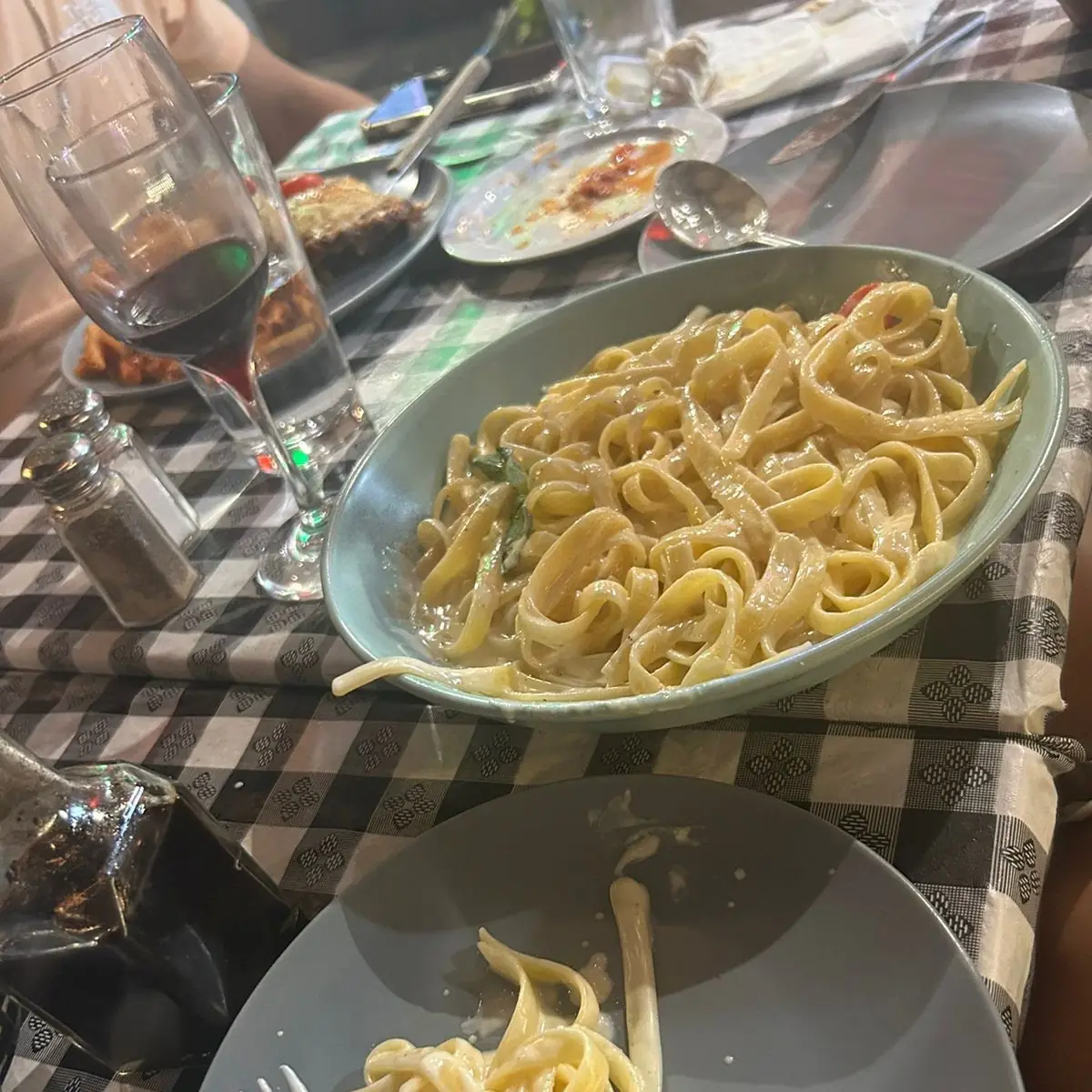 Fettuccine Alfredo