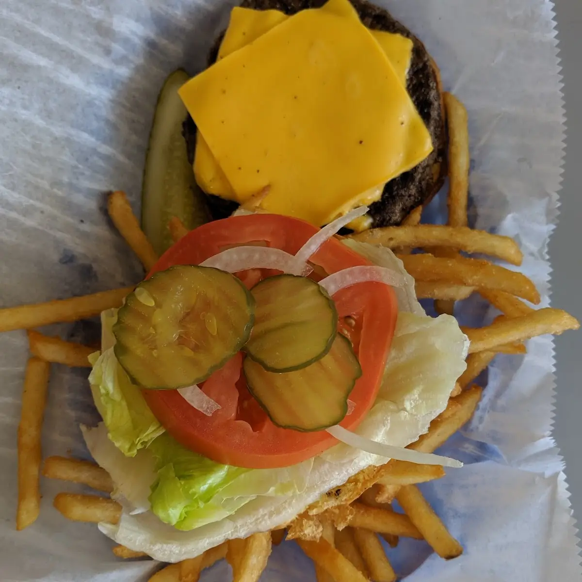 Lettuce Tomato Pickles