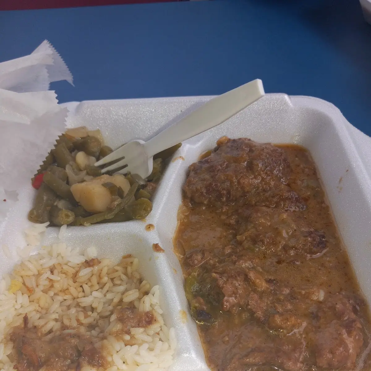 White Rice and Gravy w Cubesteak
