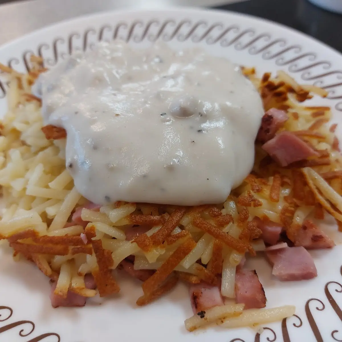Hash Browns w Gravy & Ham