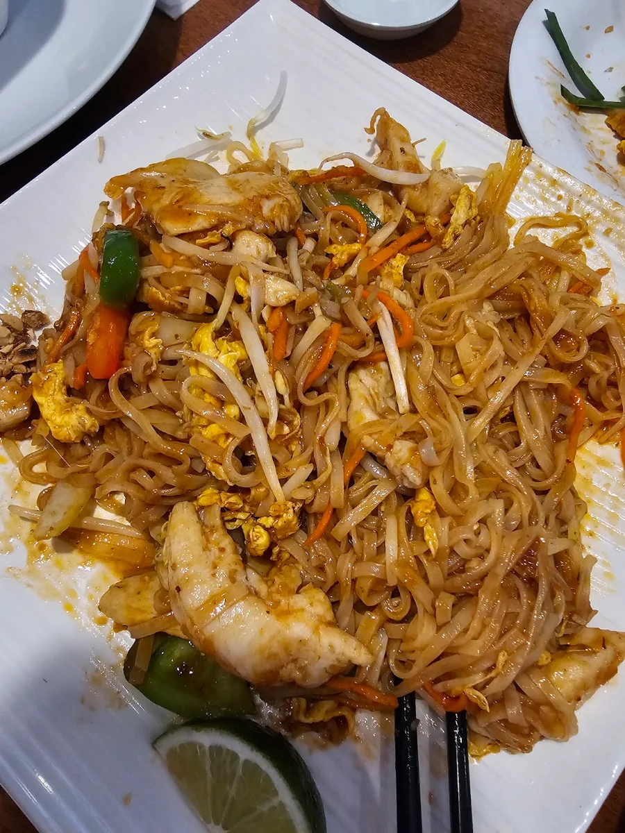 Pad Thai Chicken