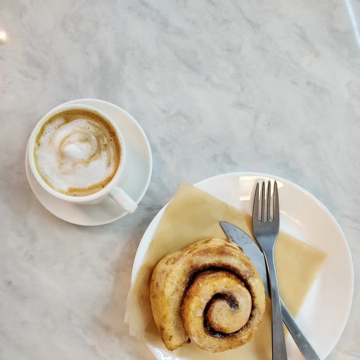 Cinnamon Roll Latte