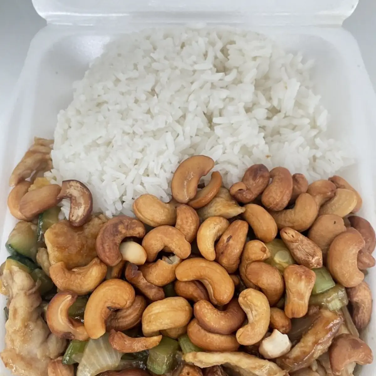 Cashew Chicken Combination Plate