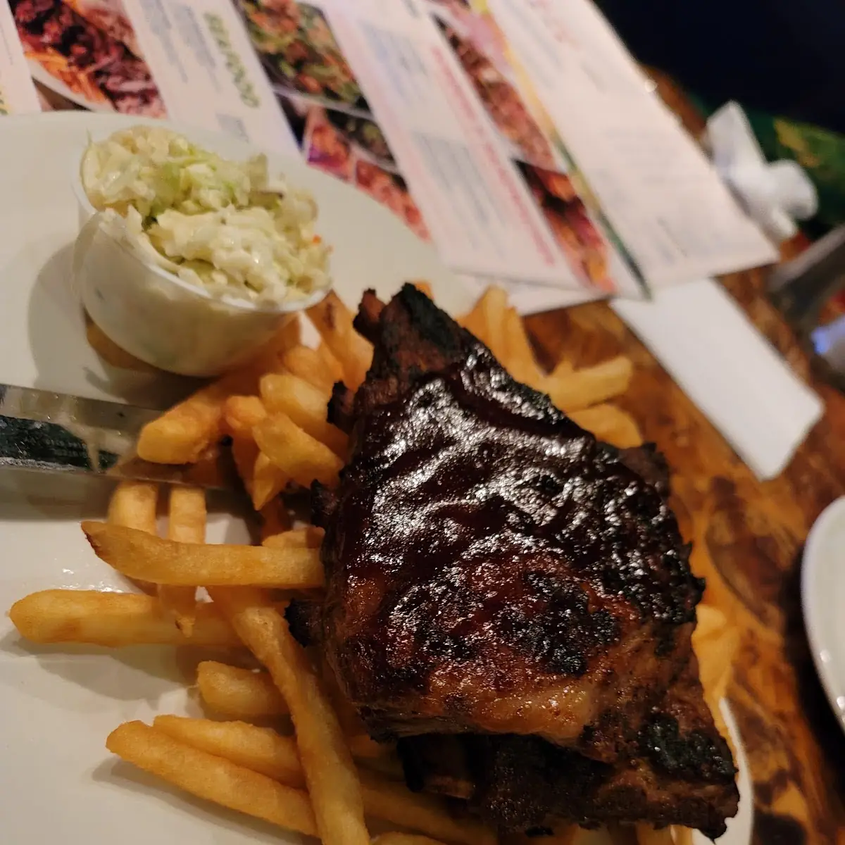 Mojo Bones, Rainforest Cafe Niagara Falls Canada