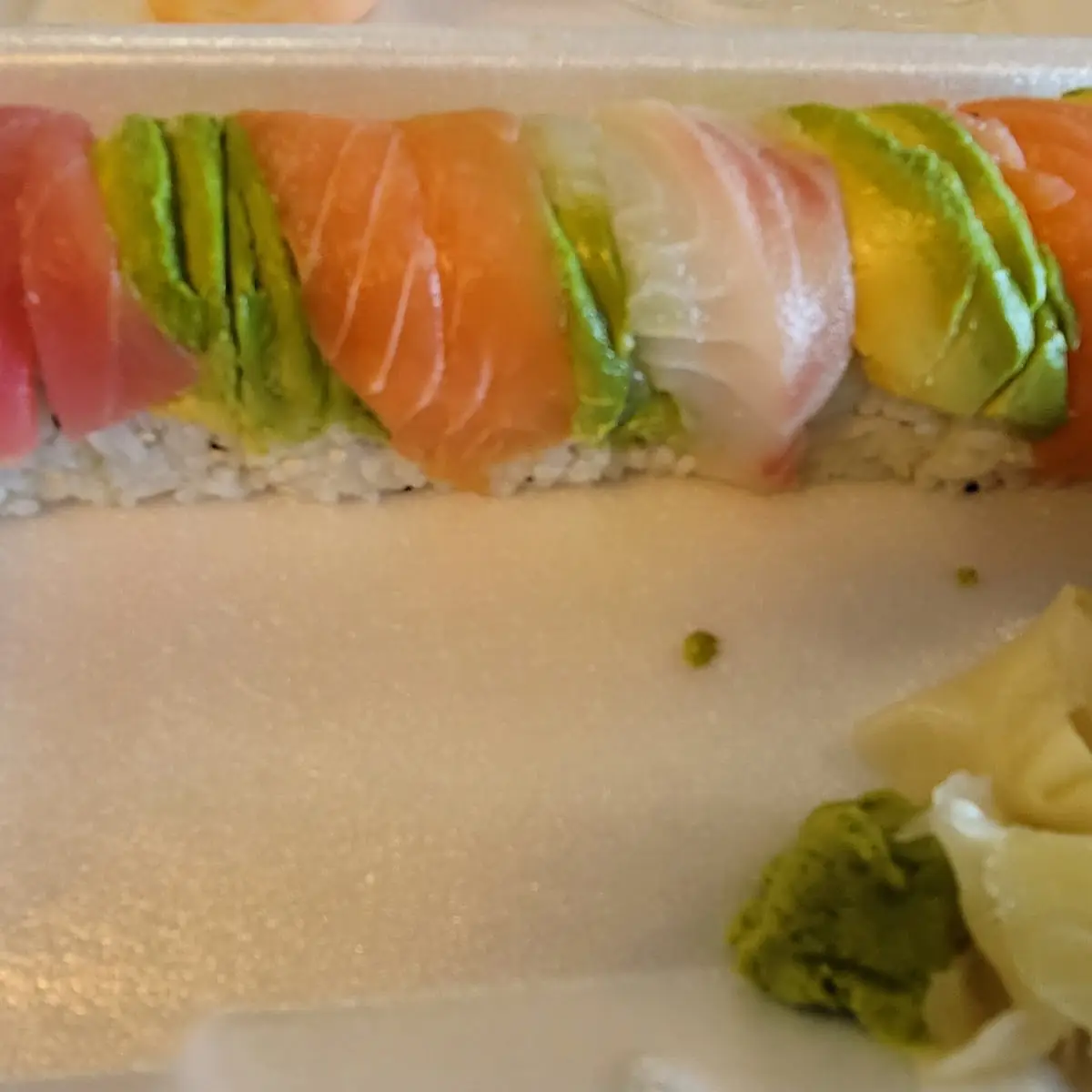 Sushi & Sashimi Combo (1 Serving)