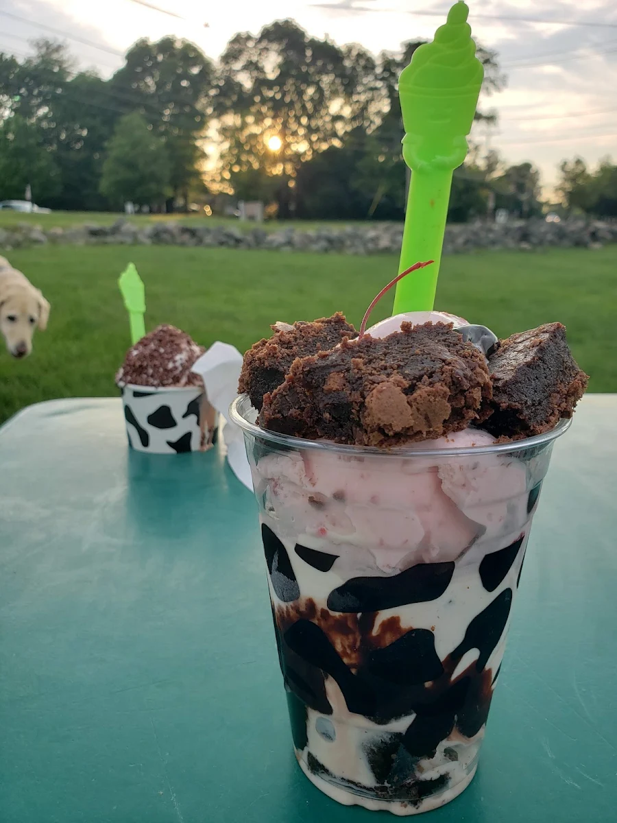Brownie Sundae