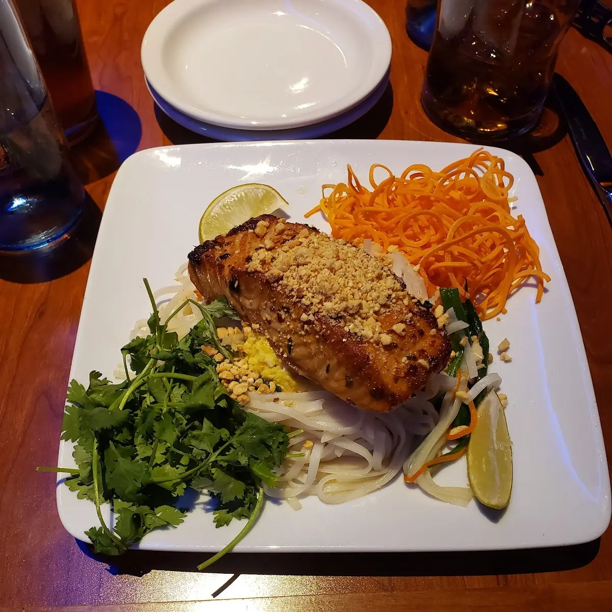 Salmon Pad Thai