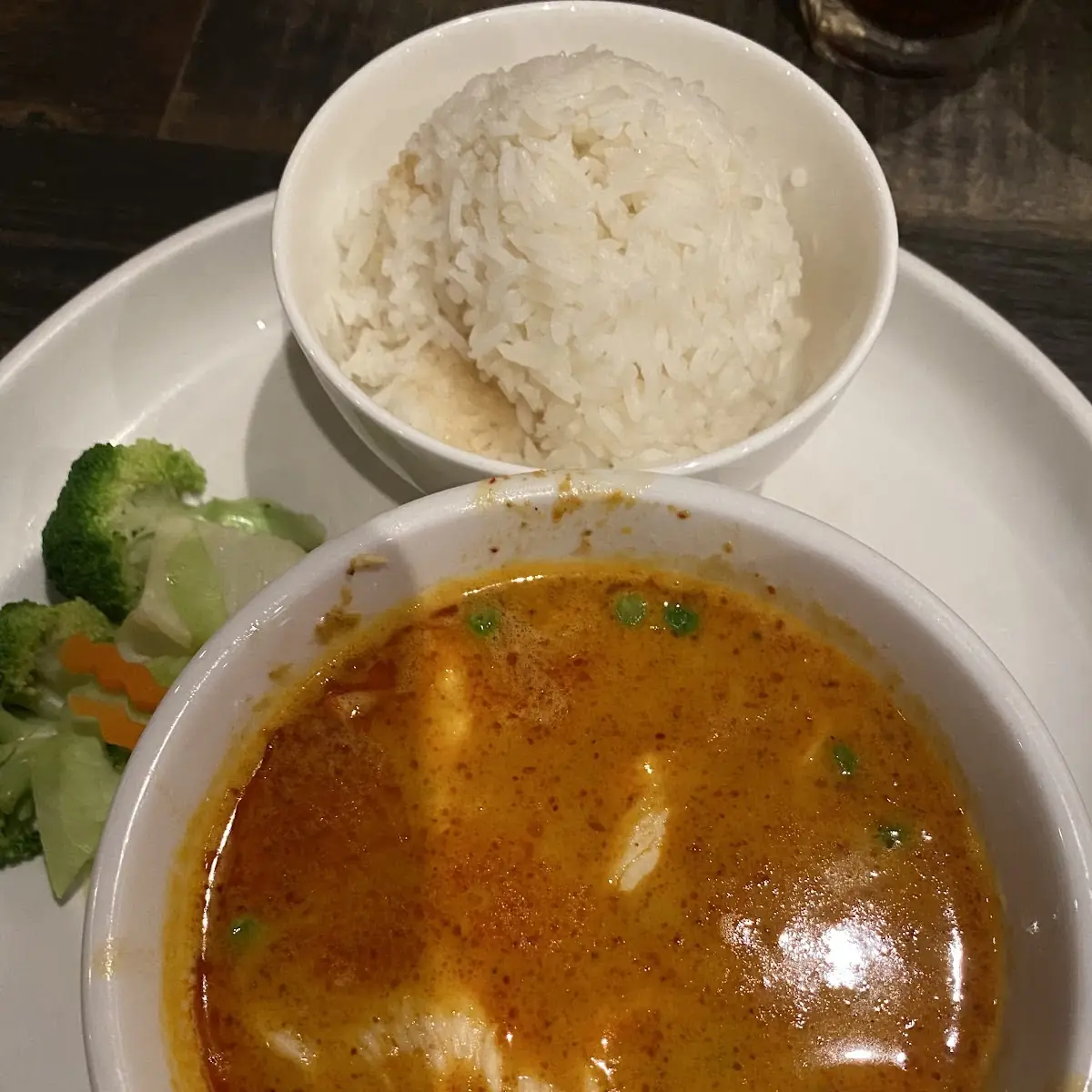 Red Curry with Chicken and White Rice