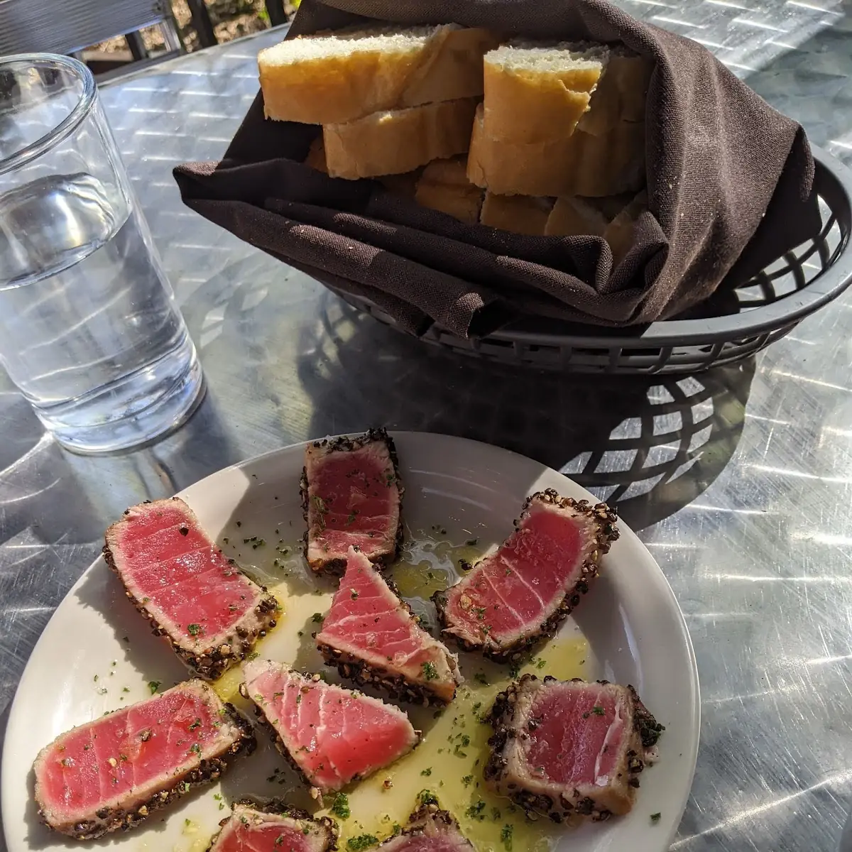 Fresh Seared Tuna w Ground Black Pepper