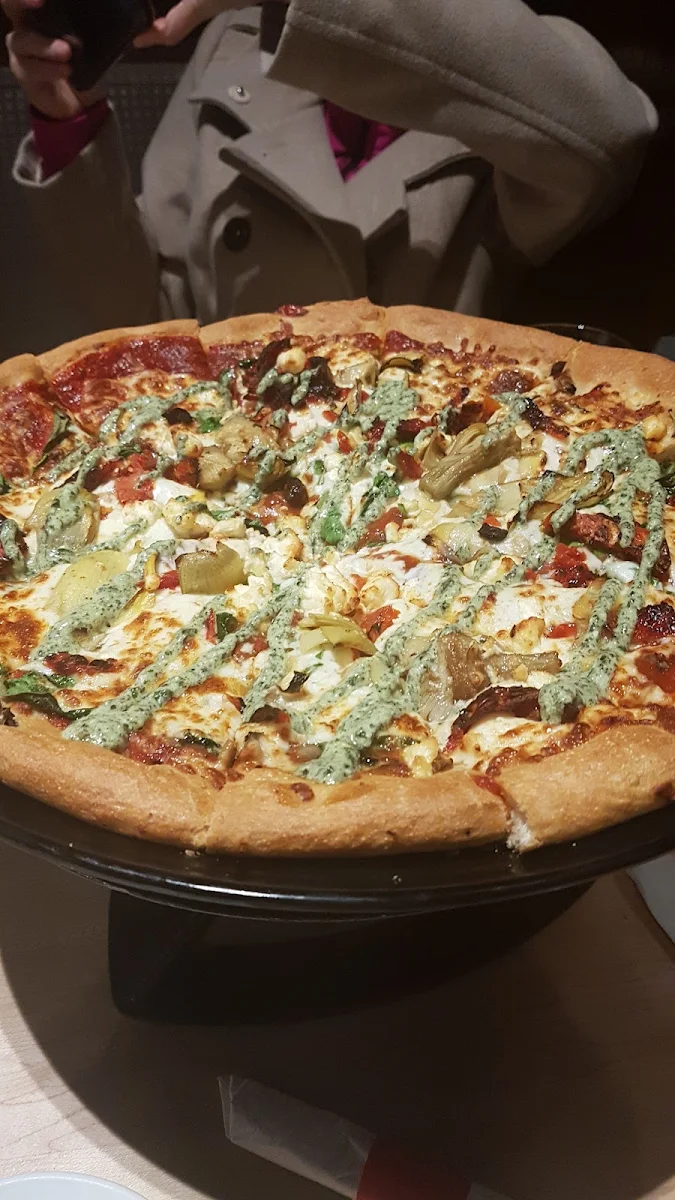 Mediterranean Pizza