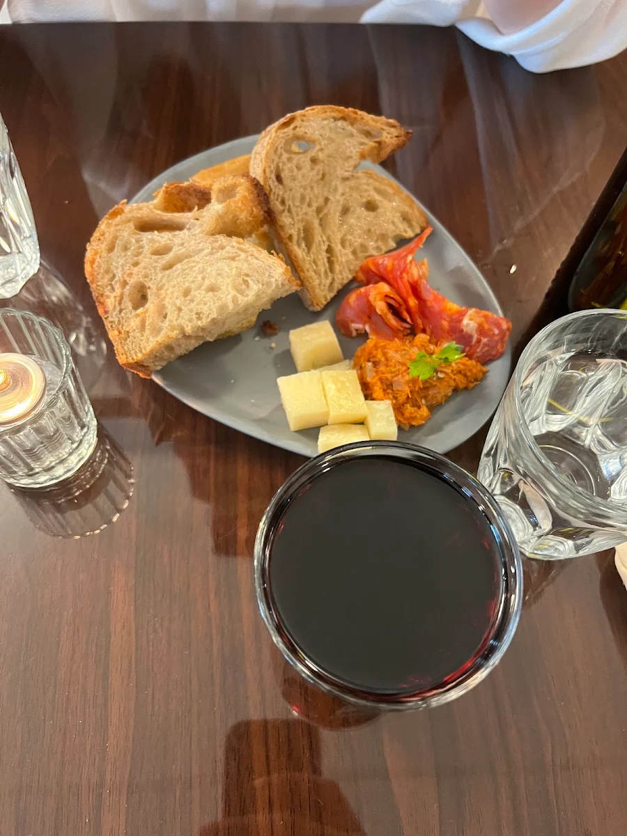 Complimentary Bread and Toppings