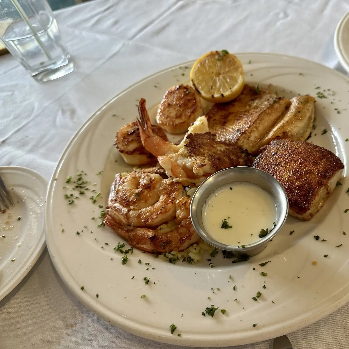 Broiled Seafood Platter