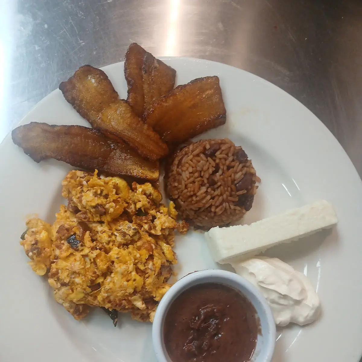 Pupusa Y Desayunos